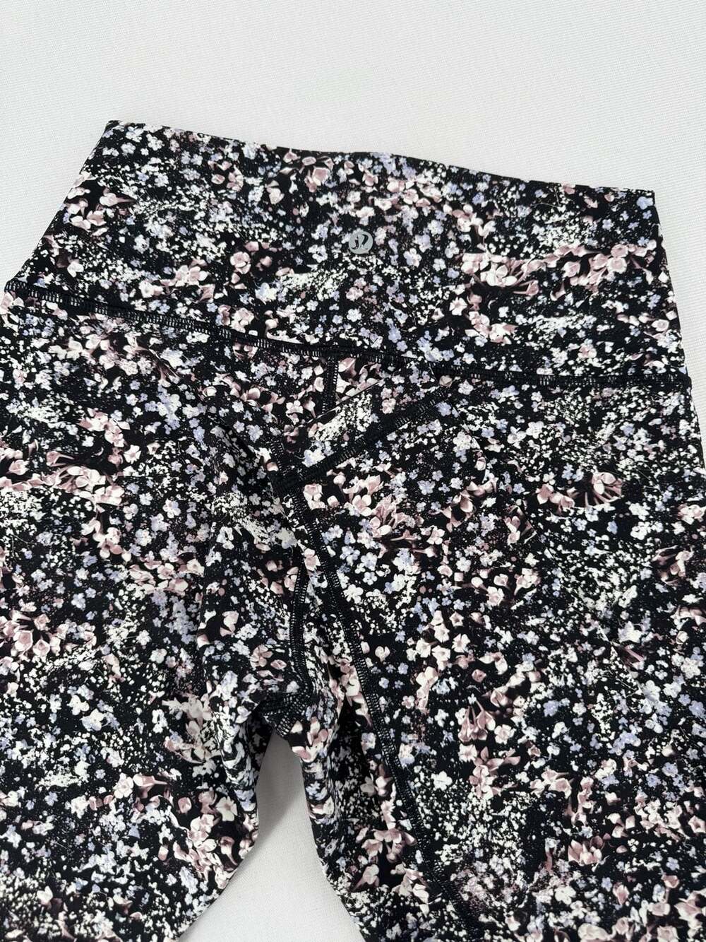 Lululemon Wunder Under High-Rise Tight 28 Size 8 Floral Spritz